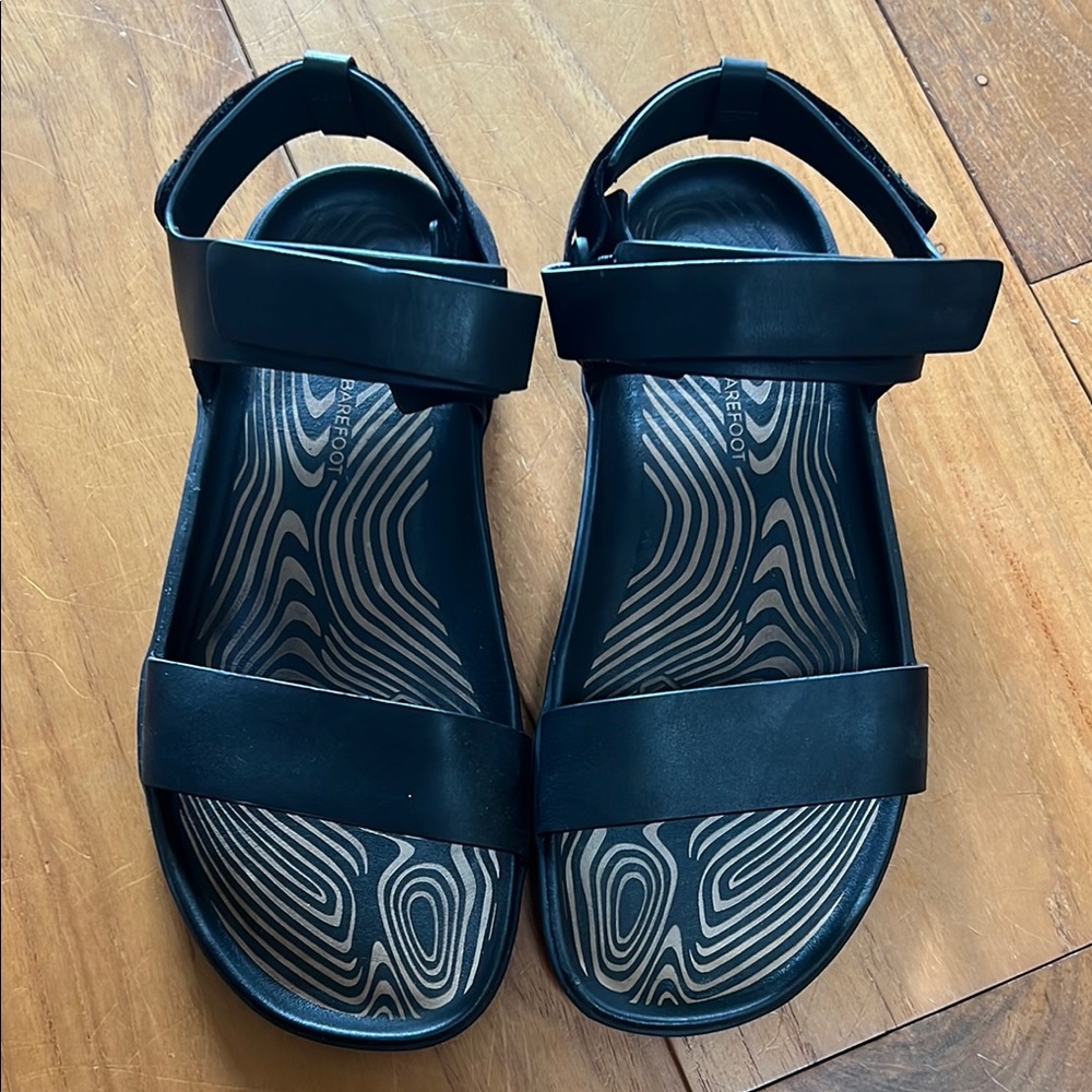 Vivo Barefoot sensus yin sandal womens 9 or EU 40